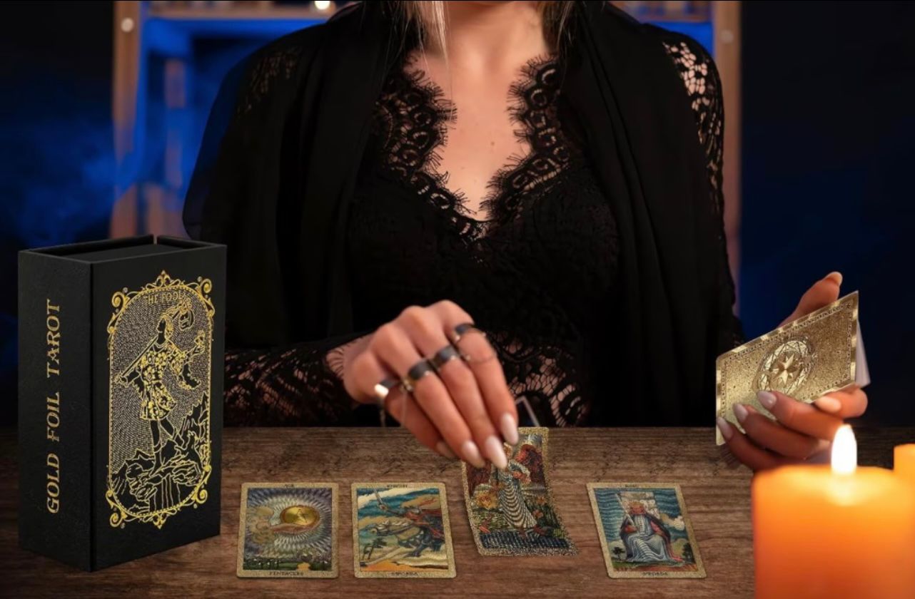 Clarvăzătoarea Daniela Alma – Consultație Tarot